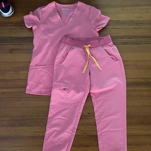 Figs Jogger Set Limited Edition Color